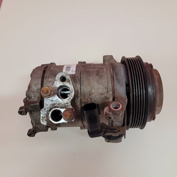 AC Compressor with Clutch Fit For Chrysler Town & Country / Dodge Caravan 4.0L 2008 - 2010