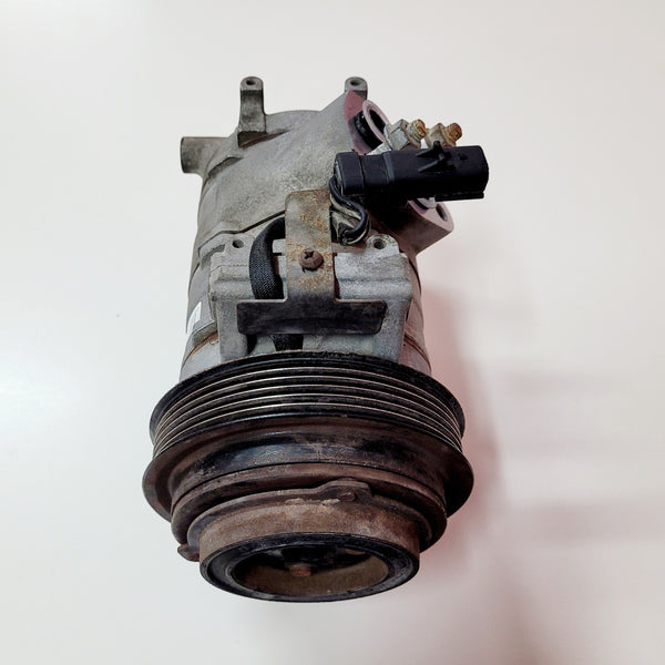 AC Compressor with Clutch Fit For Chrysler Town & Country / Dodge Caravan 4.0L 2008 - 2010